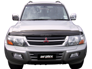 Protection phare Pajero 00 avant 06