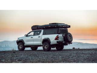 Hardtop Explorer noir striée Toyota Hilux Revo 2016+ double cabine Alu-Cab